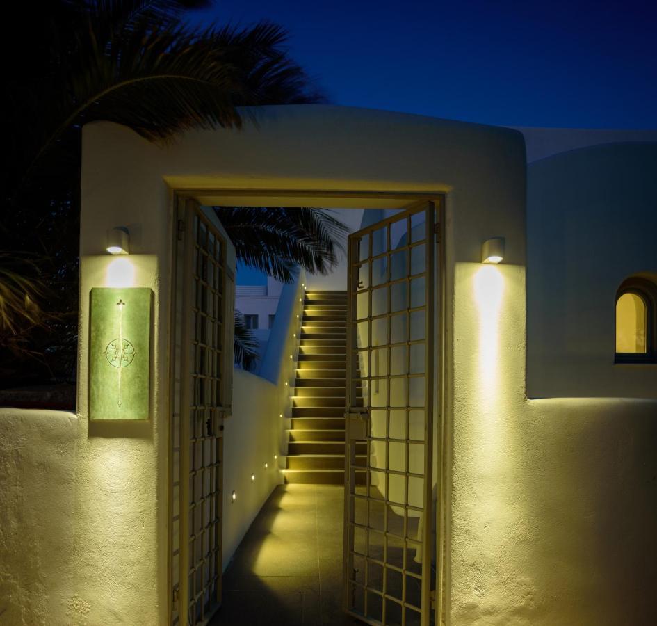 Oia Treasures Art Suites Dış mekan fotoğraf