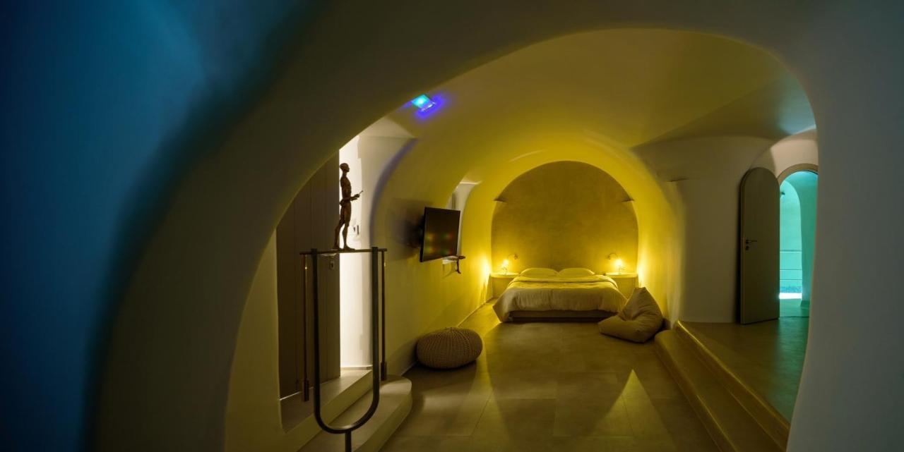 Oia Treasures Art Suites Dış mekan fotoğraf