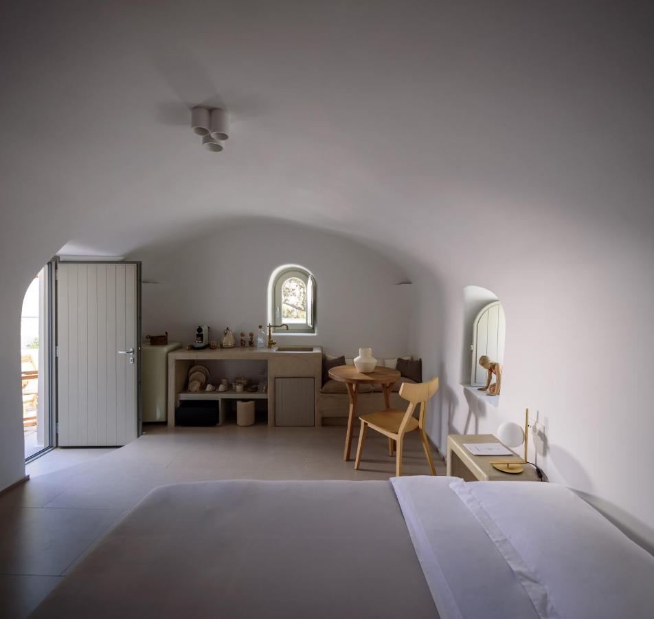 Oia Treasures Art Suites Dış mekan fotoğraf